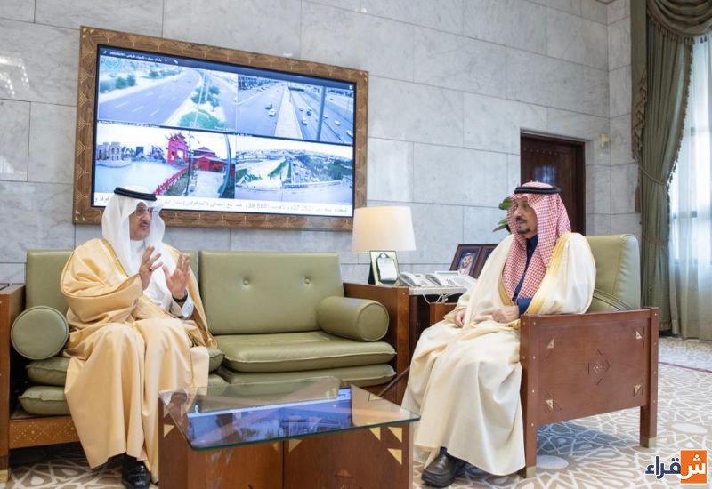 سمو أمير منطقة الرياض يستقبل محافظ شقراء