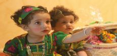 أطفال المشاش يستقبلون عيد الفطر بـ "زين العيلان وزين البنات"