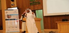 د. خالد بن سليمان الراجحي يقدم محاضرة كيف تبدأ مشروعك في جامعة شقراء