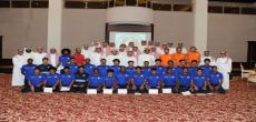  أعضاء شرف نادي الوشم بالمنطقة الشرقية يحتفون بصعود الوشم للدرجة الثانية ويقدمون دعماً بأكثر من نصف مليون ريال .