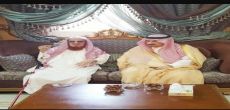 أمير الرياض يعزي الشيخ ابوعقيل الظاهري في وفاة ابنه