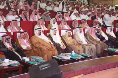 الدكتور محمد الجفري نائب رئيس مجلس الشورى يرعى تكريم  المتفوقين في شقراء بجوائز الجميح