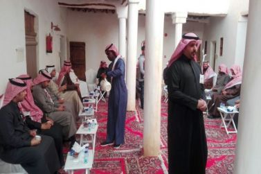 أعضاء مجلس منطقة الرياض يزرون المعالم السياحية والتراثية بالقصب