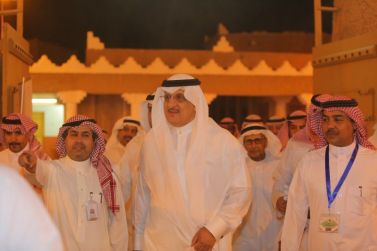 محافظ شقراء يفتتح مهرجان يا شقراء حنا جينا وفي سوق حليوة التقينا .