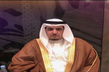 ناصر بن هاجد يجدد البيعه لذكري الثامنه لولي العهد